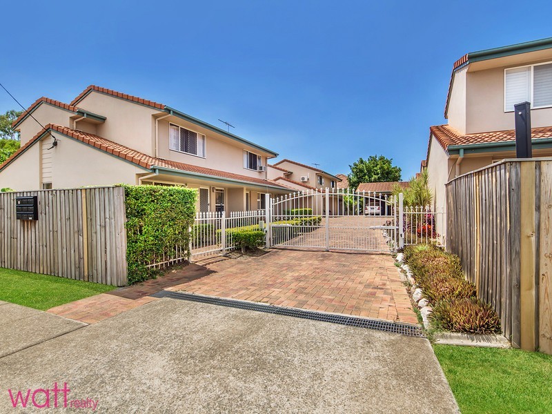 2/319 St Vincents Road, Banyo QLD 4014