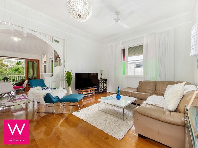 79 Palm Avenue, Shorncliffe QLD 4017