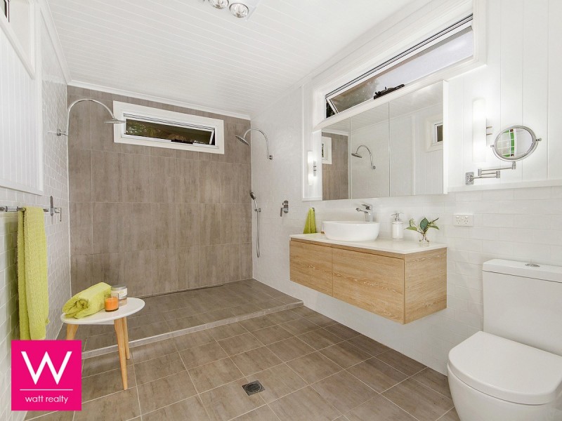 79 Palm Avenue, Shorncliffe QLD 4017