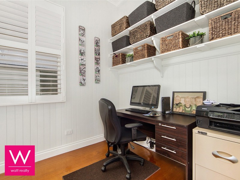 79 Palm Avenue, Shorncliffe QLD 4017