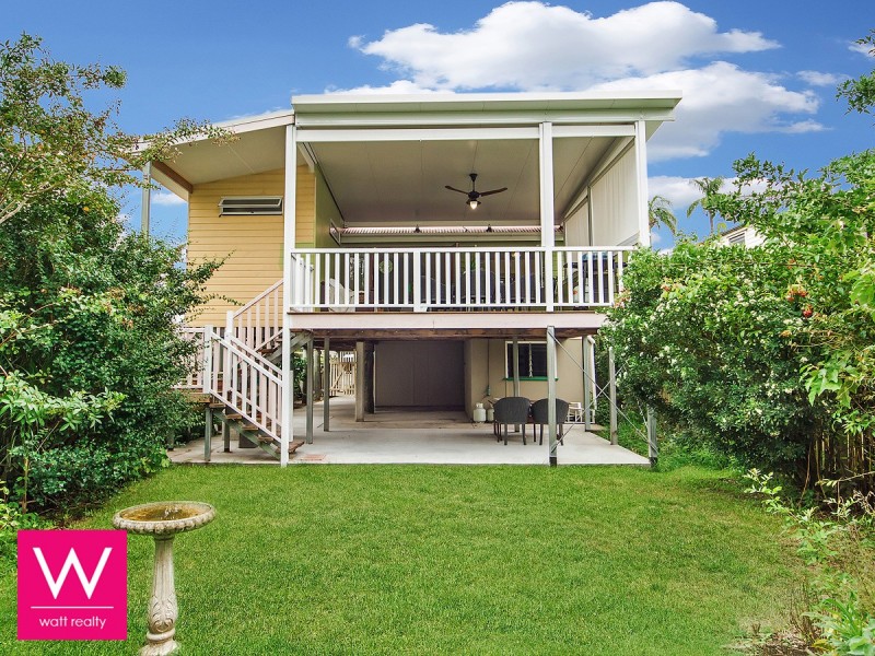 79 Palm Avenue, Shorncliffe QLD 4017