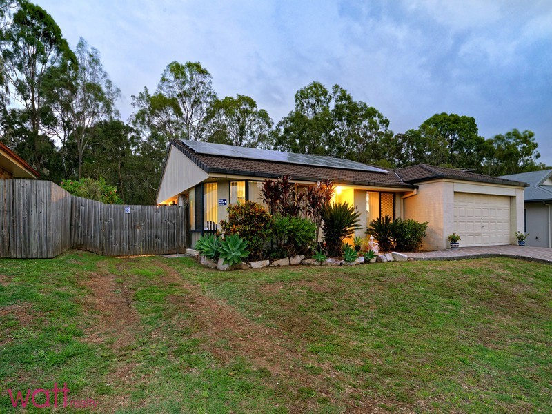 8 Manor Street, Taigum QLD 4018