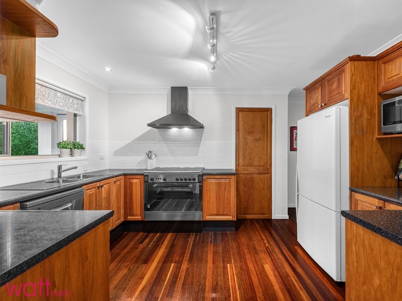 12 Anglia Street, Aspley QLD 4034