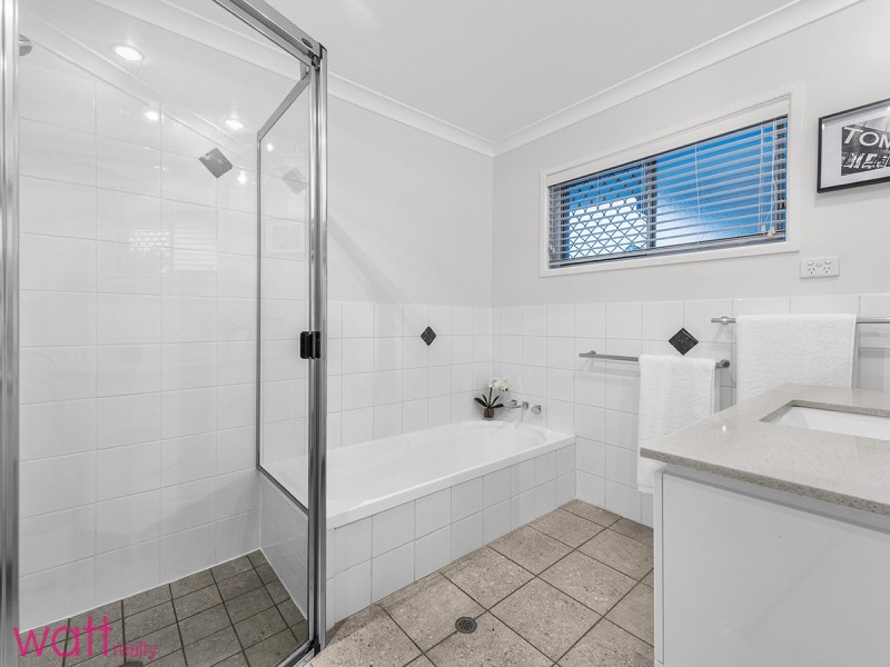 12 Anglia Street, Aspley QLD 4034