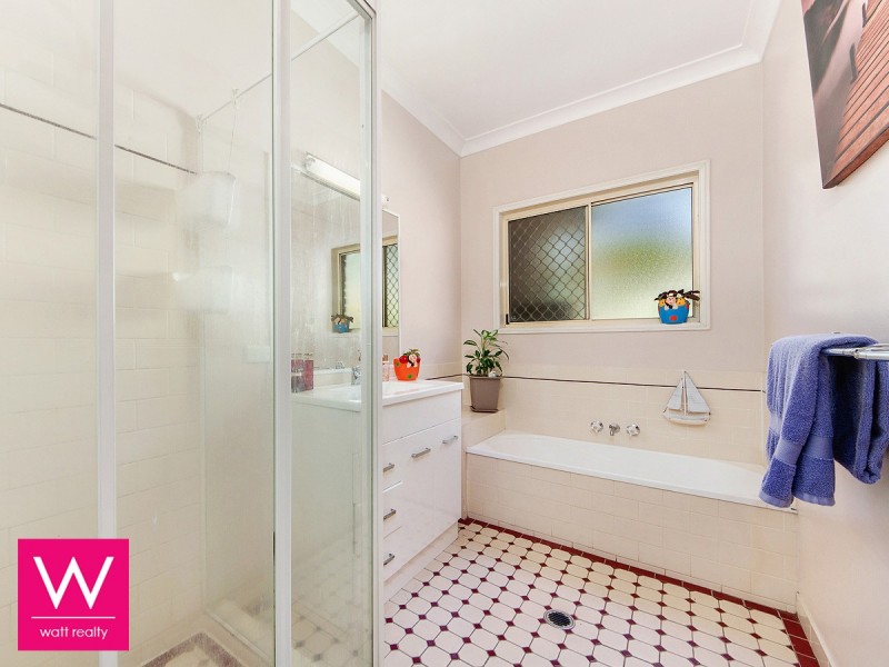 2 Blake Close, Mcdowall QLD 4053