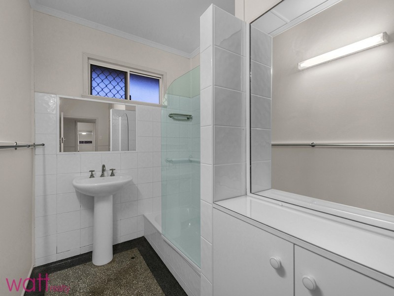 12 Pelton Street, Aspley QLD 4034