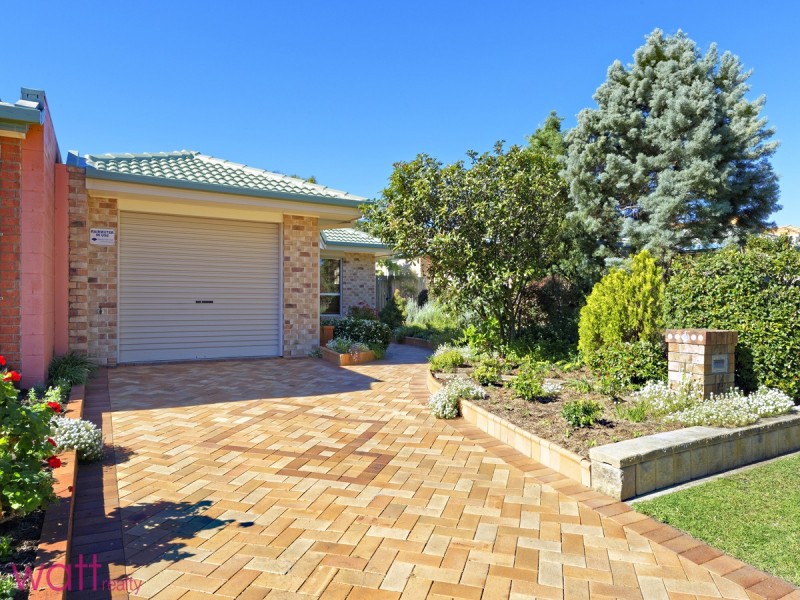 14 Garney Street, Redcliffe QLD 4020