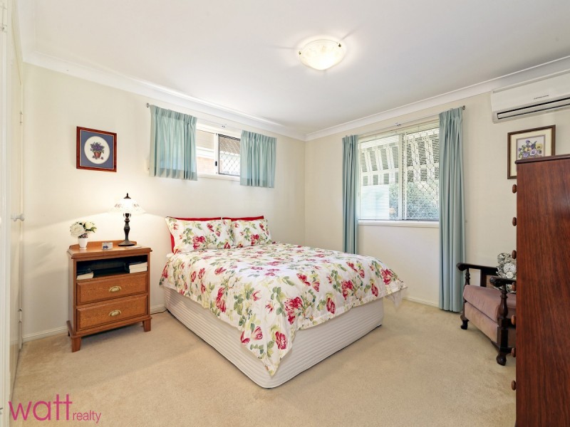 14 Garney Street, Redcliffe QLD 4020