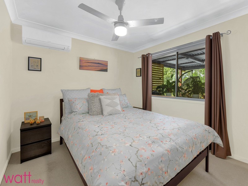 22 Folkstone Avenue, Albany Creek QLD 4035