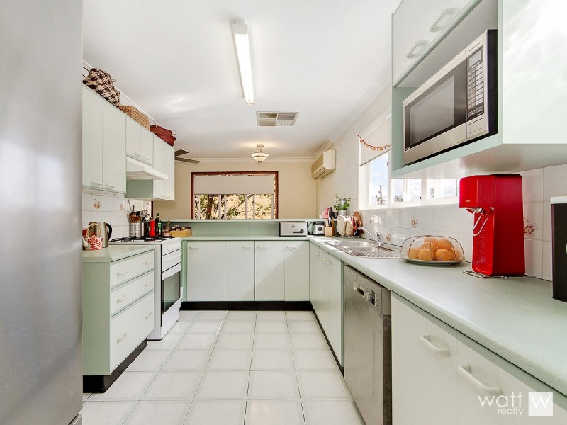 16 Lucan Avenue, Aspley QLD 4034