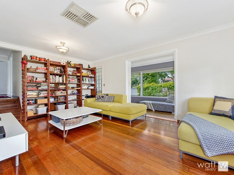 16 Lucan Avenue, Aspley QLD 4034