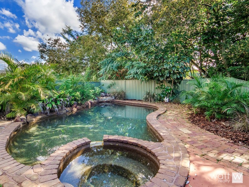 16 Lucan Avenue, Aspley QLD 4034