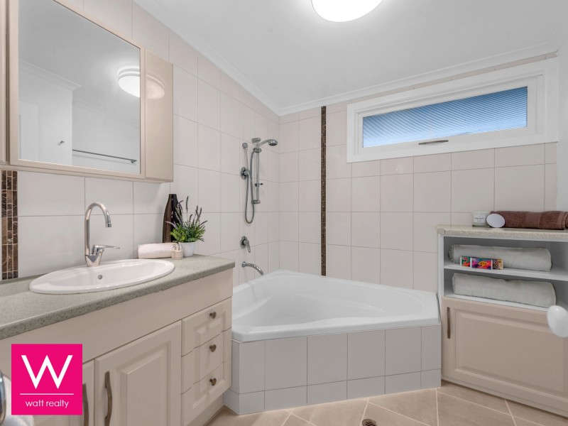 5 Girraman Street, Chermside West QLD 4032