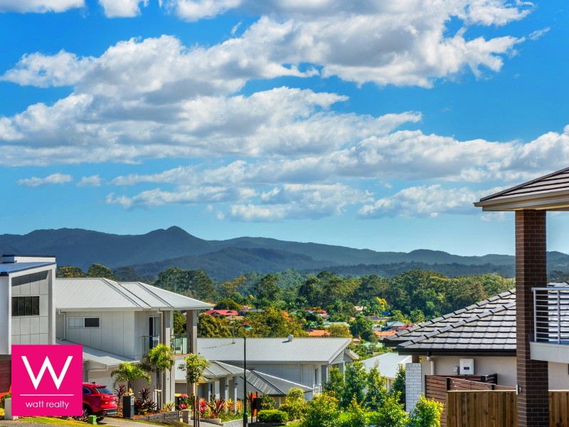 11 Leo Place, Bridgeman Downs QLD 4035