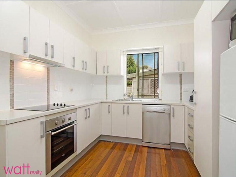 32 Church Road, Zillmere QLD 4034