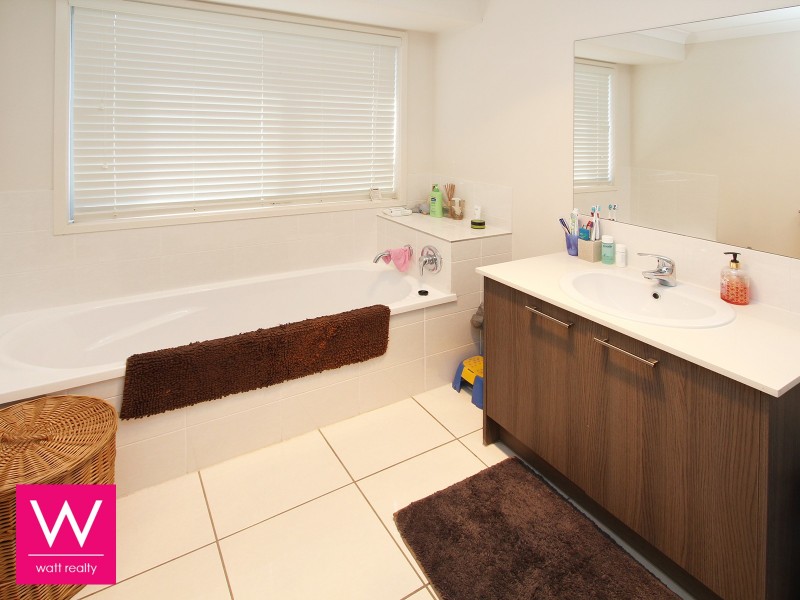 34 MacDonald Place, Carseldine QLD 4034