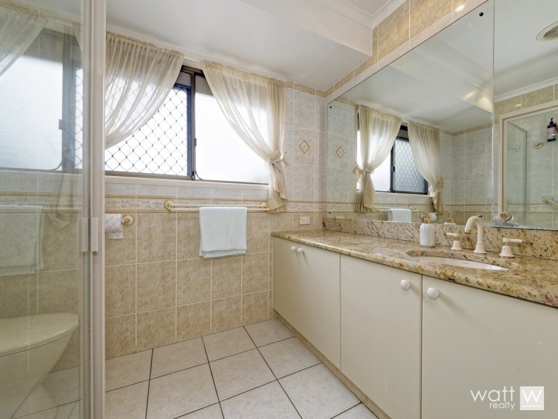 33 Sherry Street, Carseldine QLD 4034