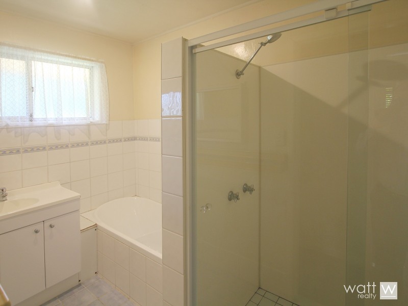 19 Pacific Street, Chermside West QLD 4032