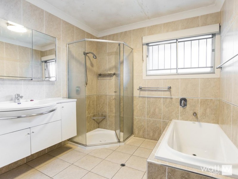 3 Manooka Street, Aspley QLD 4034