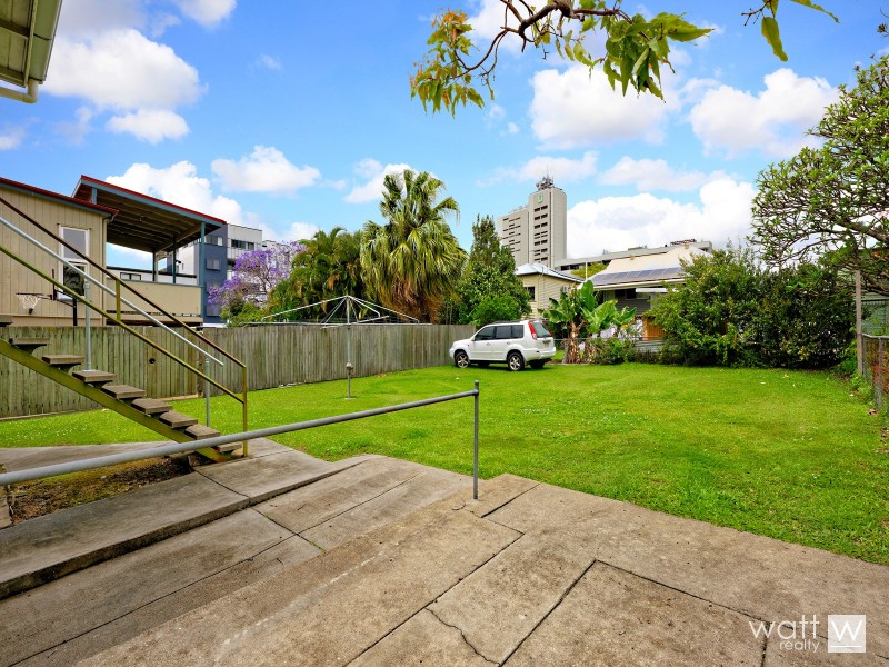 30 Walmsley Street, Kangaroo Point QLD 4169