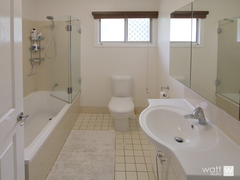 56 Charlie Street, Zillmere QLD 4034