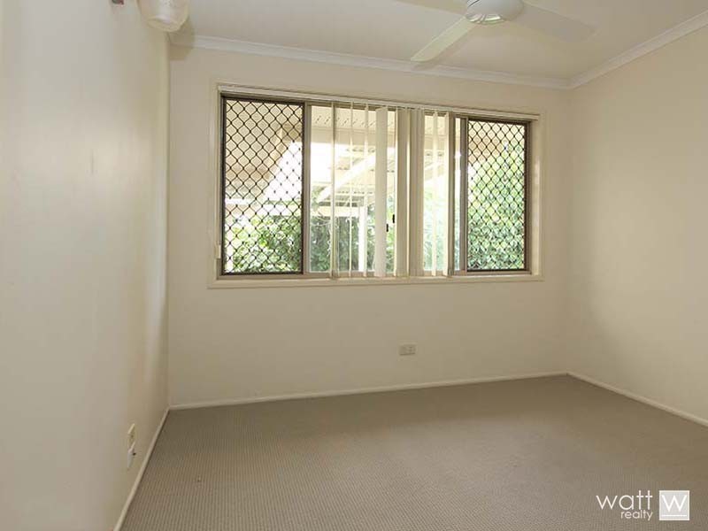 17 Daniel Drive, Albany Creek QLD 4035