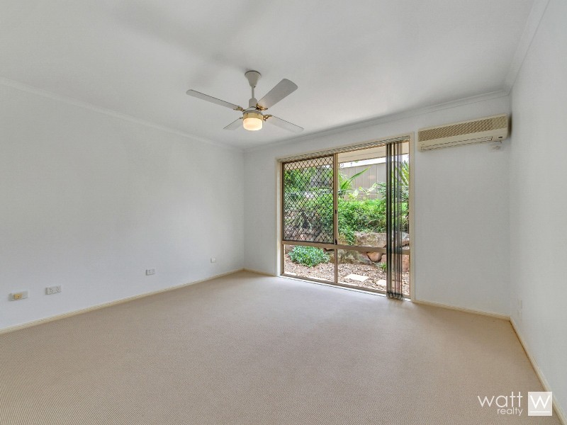 24 Queen Elizabeth Drive, Eatons Hill QLD 4037