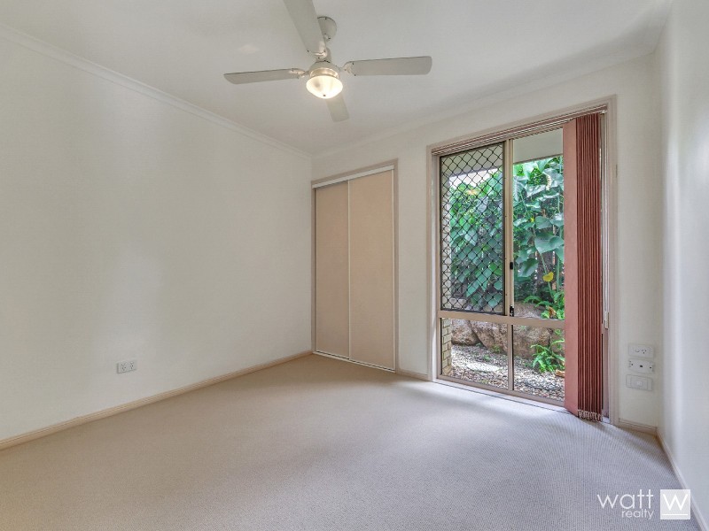 24 Queen Elizabeth Drive, Eatons Hill QLD 4037