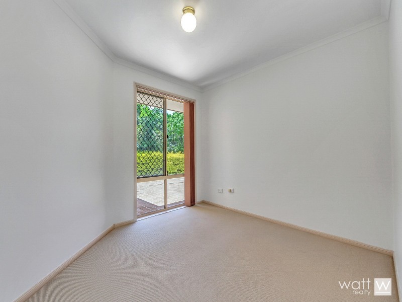 24 Queen Elizabeth Drive, Eatons Hill QLD 4037