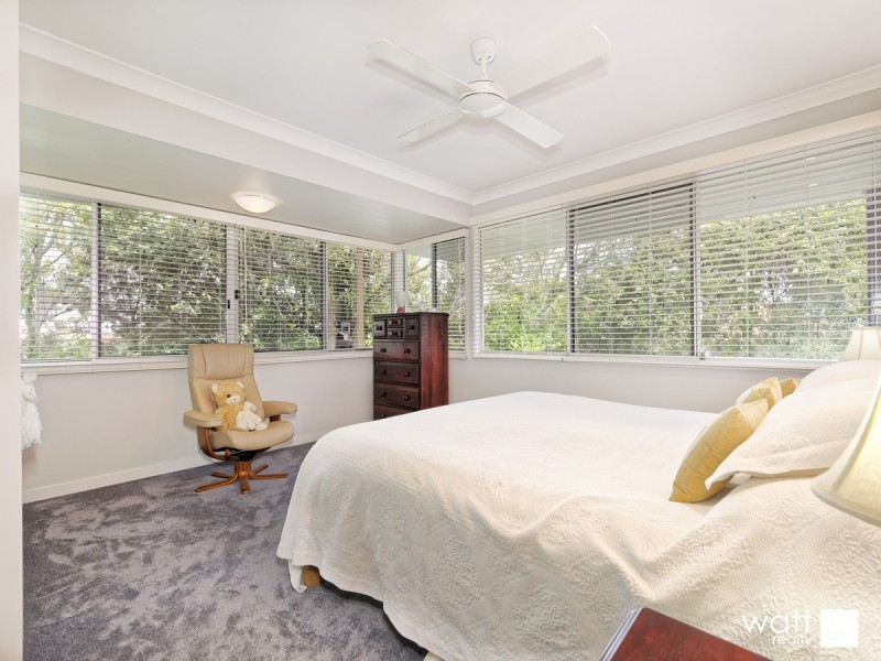 32 Chartwell Street, Aspley QLD 4034