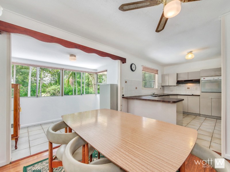 22 Summerfield Street, Aspley QLD 4034