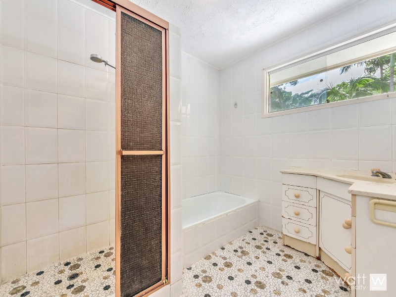 22 Summerfield Street, Aspley QLD 4034