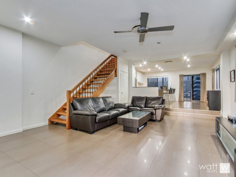 8 Rusden Street, Kelvin Grove QLD 4059