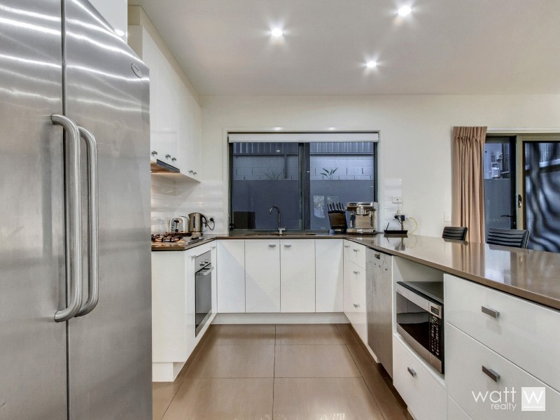 8 Rusden Street, Kelvin Grove QLD 4059