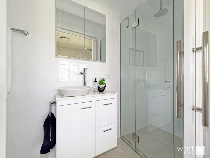 10 Windrest Avenue, Aspley QLD 4034