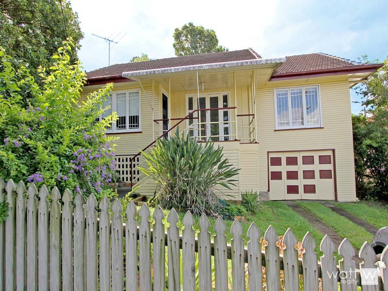 3 Wilgarning Street, Stafford Heights QLD 4053