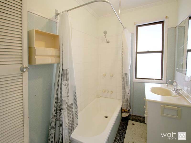 76 Blandford Street, Grange QLD 4051