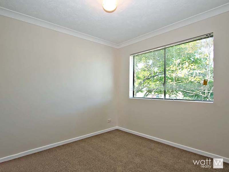 1/34 Rode Road, Wavell Heights QLD 4012