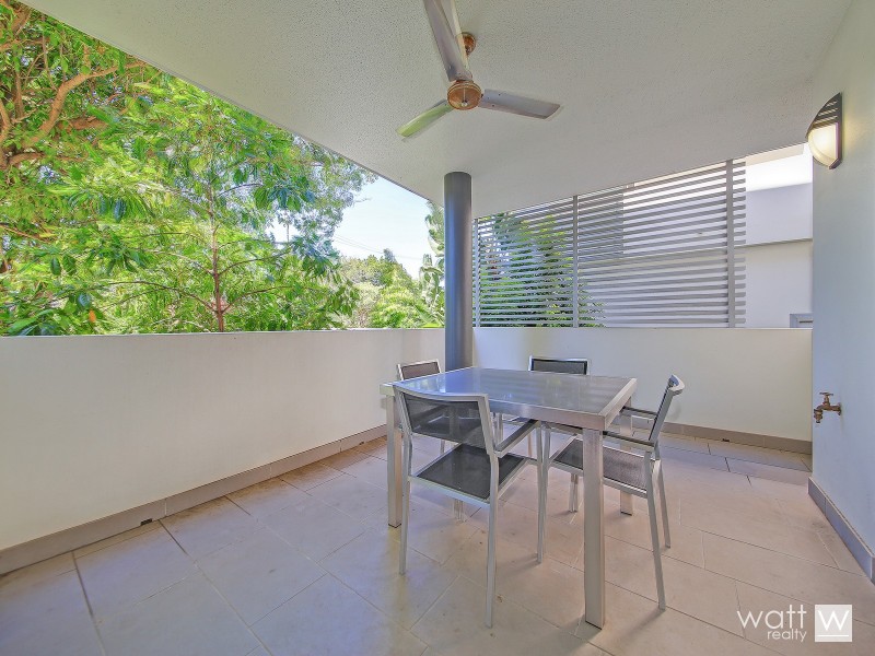 1/12 Barramul Street, Bulimba QLD 4171