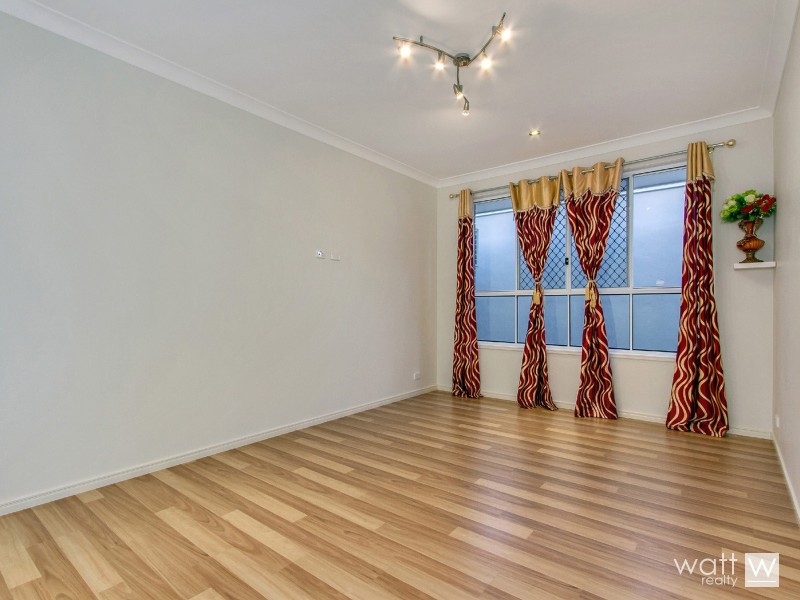 56 Somerset Drive, Carseldine QLD 4034