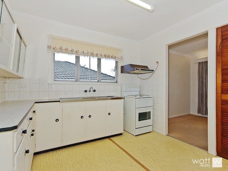 75 Lucan Avenue, Aspley QLD 4034