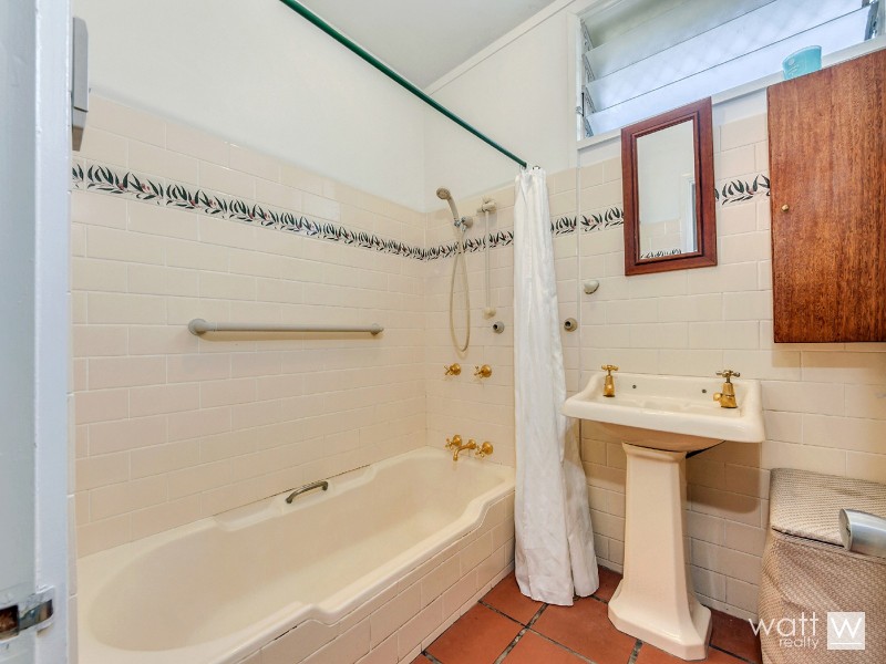 37 Toomey Street, Chermside West QLD 4032