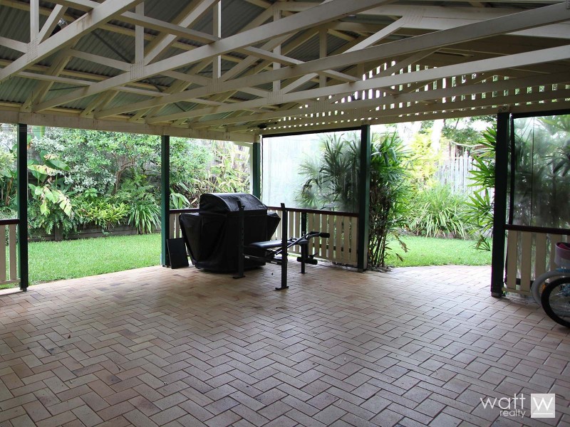 18 Kinross Place, Ferny Grove QLD 4055