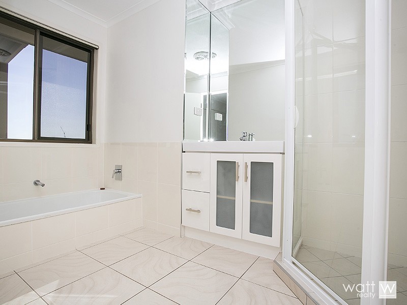 10 Kakanui Street, Aspley QLD 4034