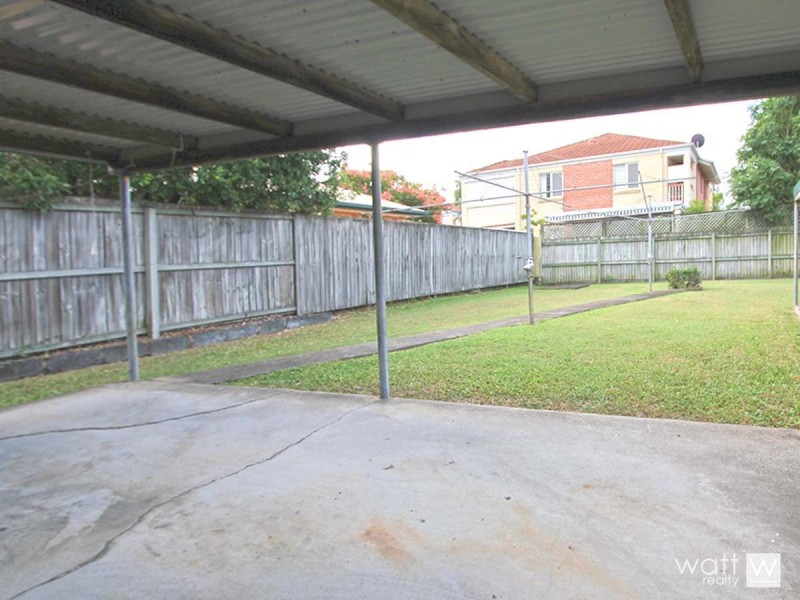 2/197 Buckland Road, Nundah QLD 4012