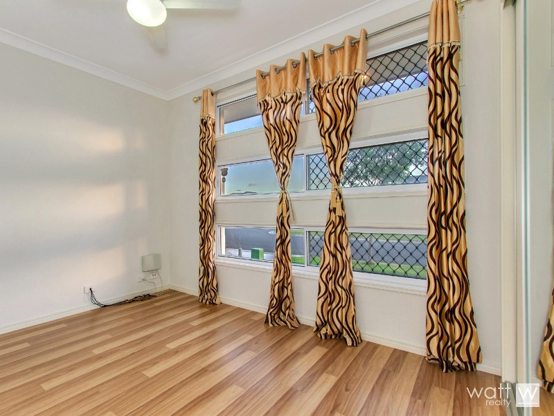 56 Somerset Drive, Carseldine QLD 4034