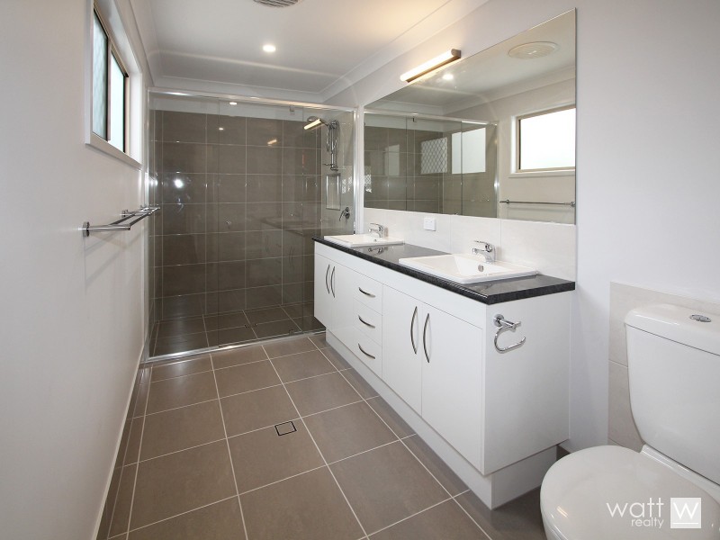 67 Macquarie Circuit, Fitzgibbon QLD 4018