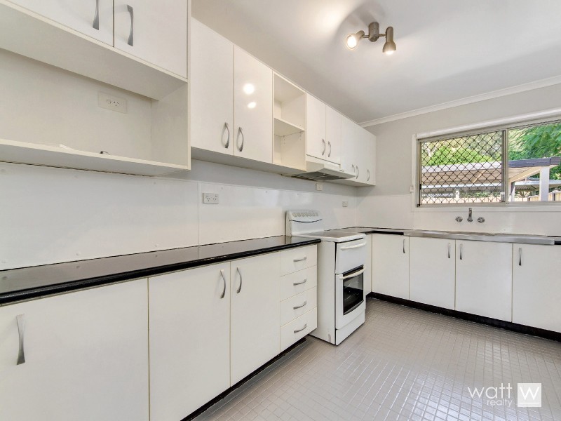 11 Nightingale Drive, Lawnton QLD 4501