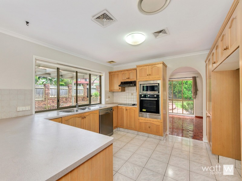 1 Hawera Court, Aspley QLD 4034