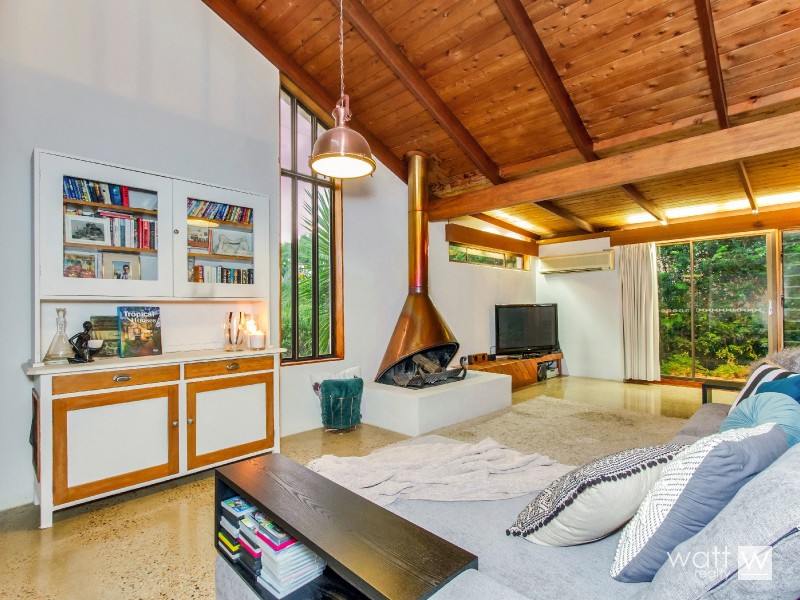 21 Hutton Road, Aspley QLD 4034